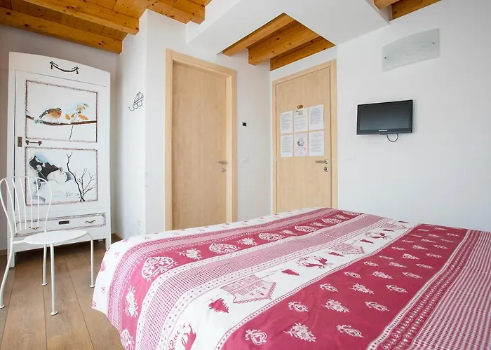 Del Centro Bed & Breakfast 3*