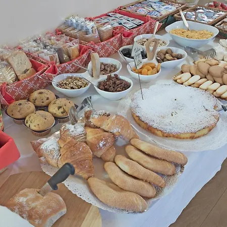 Del Centro Panzió Clusone