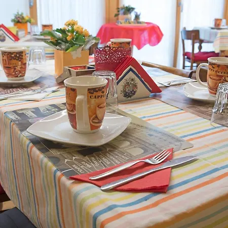 Del Centro Frühstückspension 3*