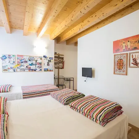 Del Centro Panzió Clusone